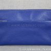 avant pochette portée travers compagnon femme en cuir bleu