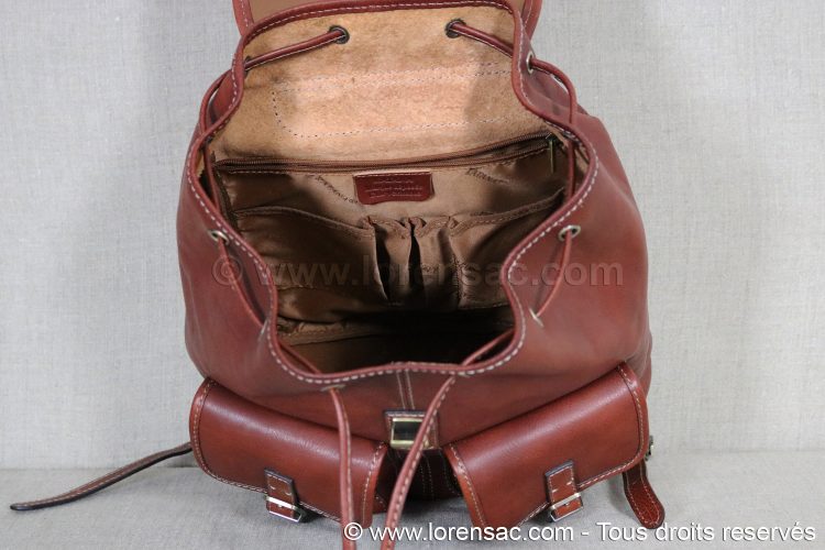 Intérieur doublé du sac à dos femme tendance en cuir marron Katana Intérieur doublé du sac à dos femme tendance en cuir marron