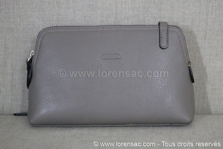 Face avant de la pochette pour femme à bandoulière taupe grise en cuir de vachette Face avant Pochette femme bandoulière grise en cuir de vachette