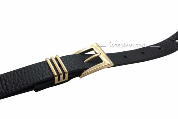 Ceinture marine cuir fine détail boucle dorée femme