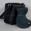 Mini sac à main katana noir en cuir véritable de vachette entrouvert