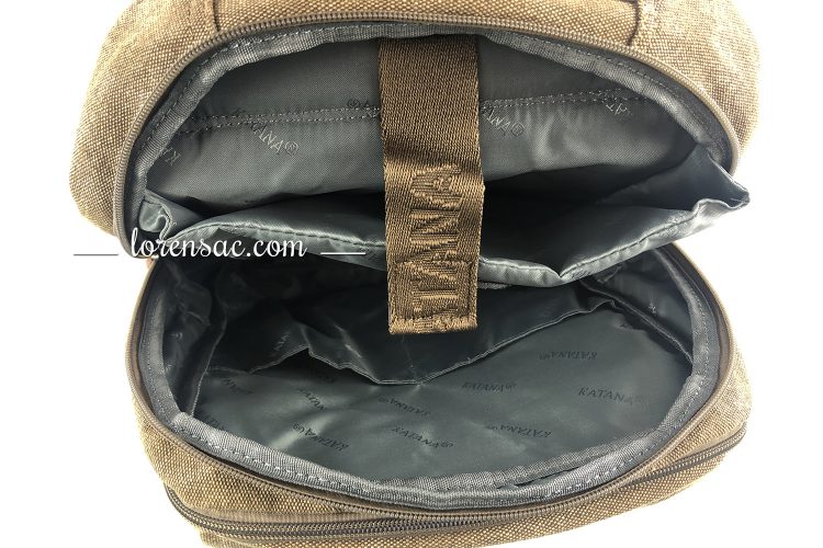 Compartiment interne du sac à dos tendance léger Compartiment interne du sac à dos tendance léger Katana