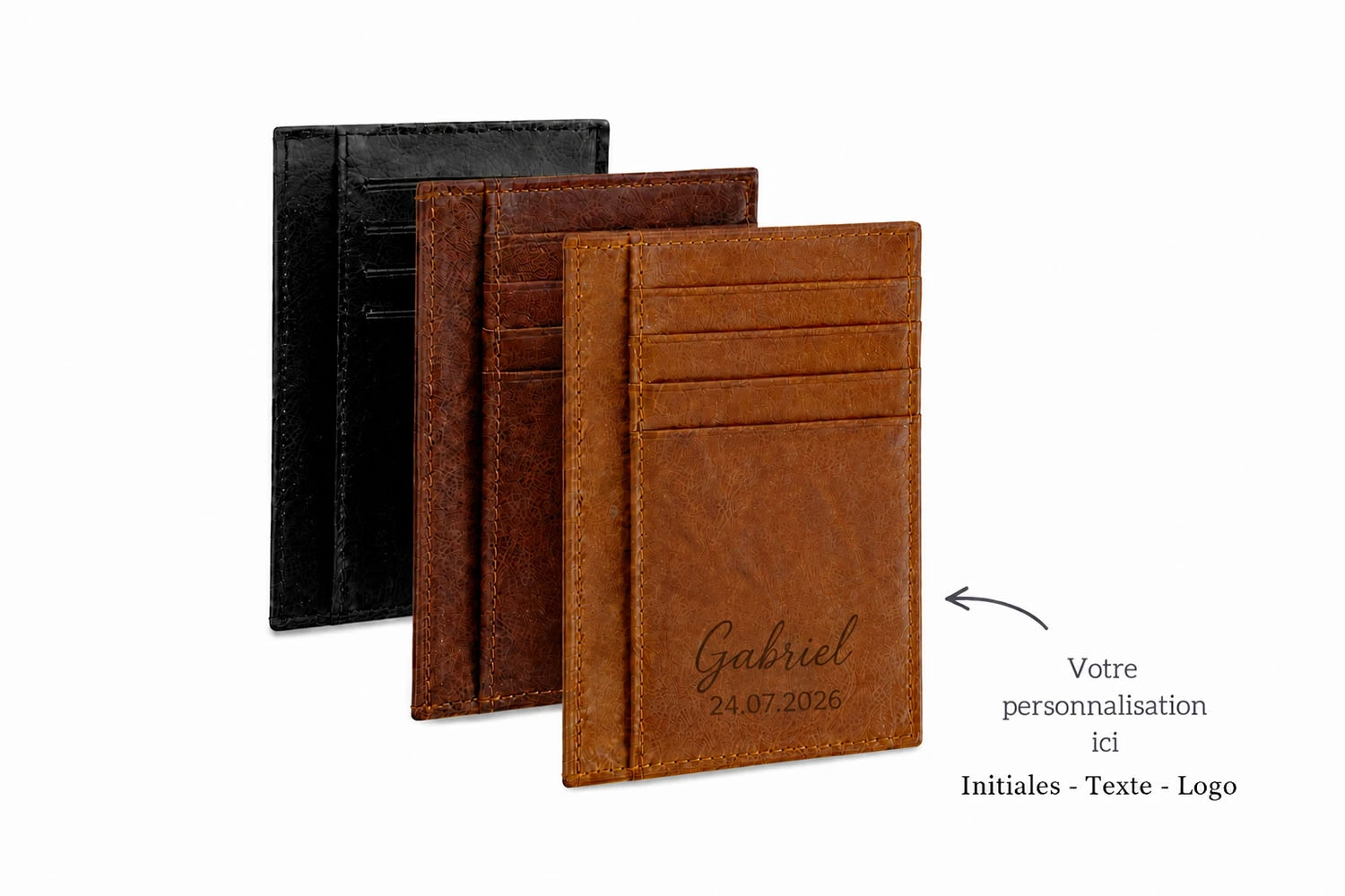 Personnalisation d'un porte carte en cuir véritable par gravure d'initiales, prénom, texte ou logo